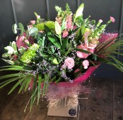 6 Month Flower Subscription - Colour - Pink, White, Green